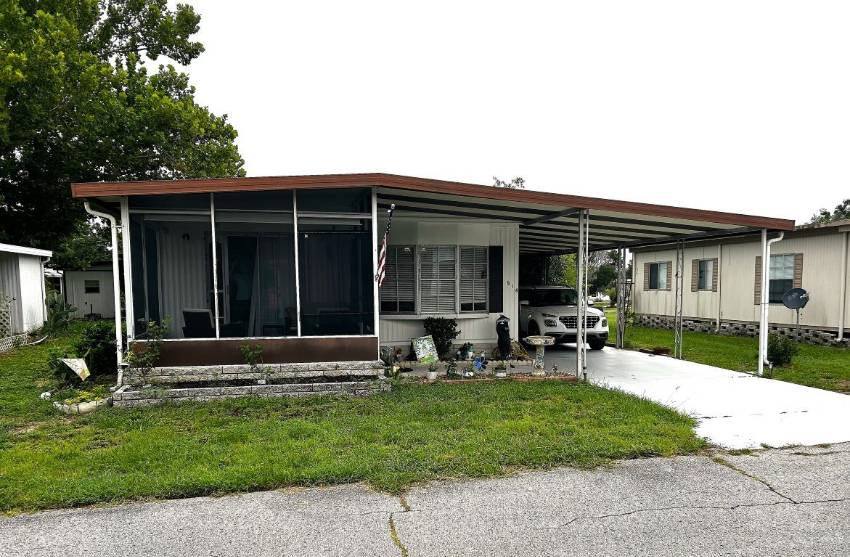 Ocala, FL Mobile Home for Sale located at 3150 Ne 36th Ave The Villas At Spanish Oaks